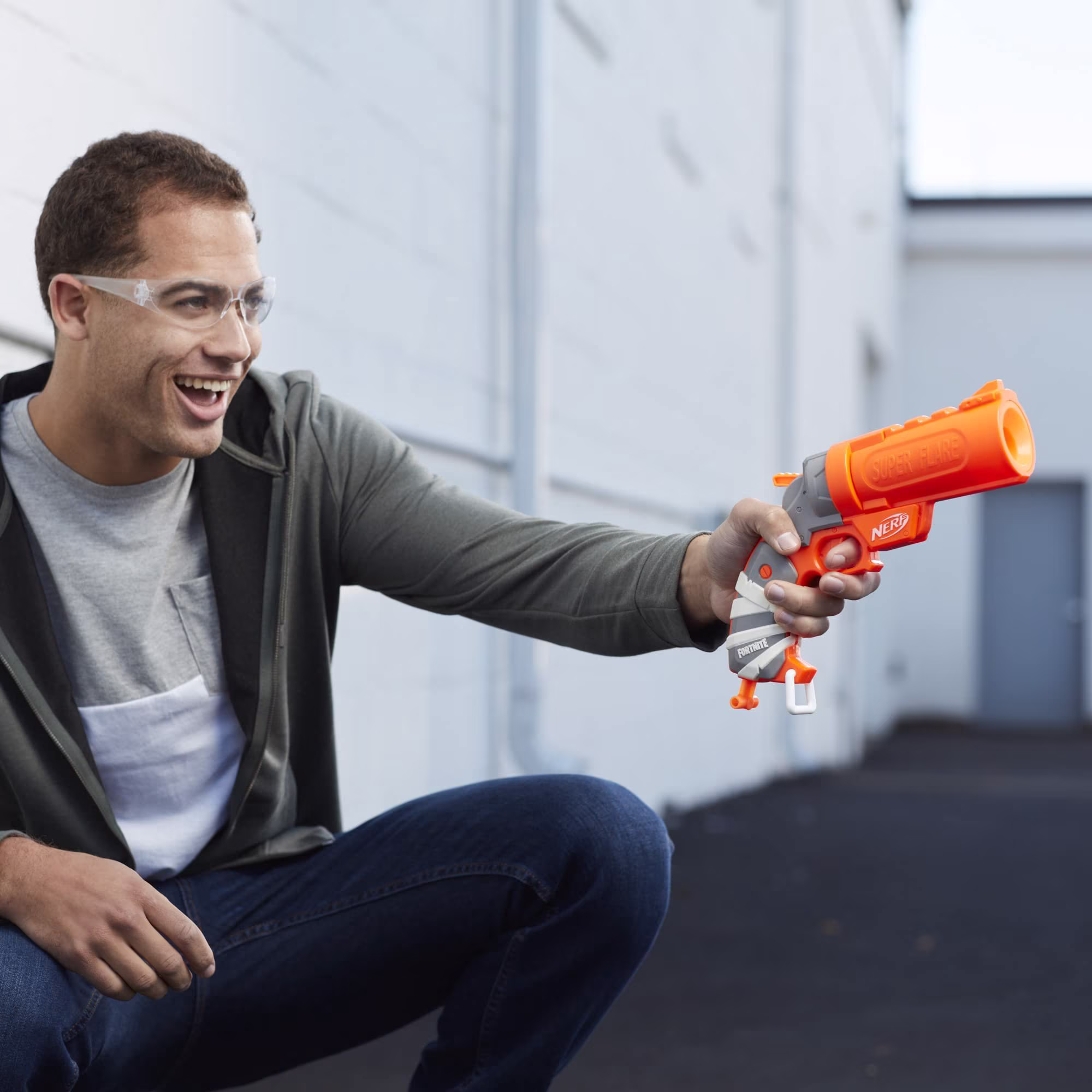 Nerf Fortnite Flare Dart Blaster with Break-Open Loading and 3 Mega Darts (One Size) FIpEs - Image 2