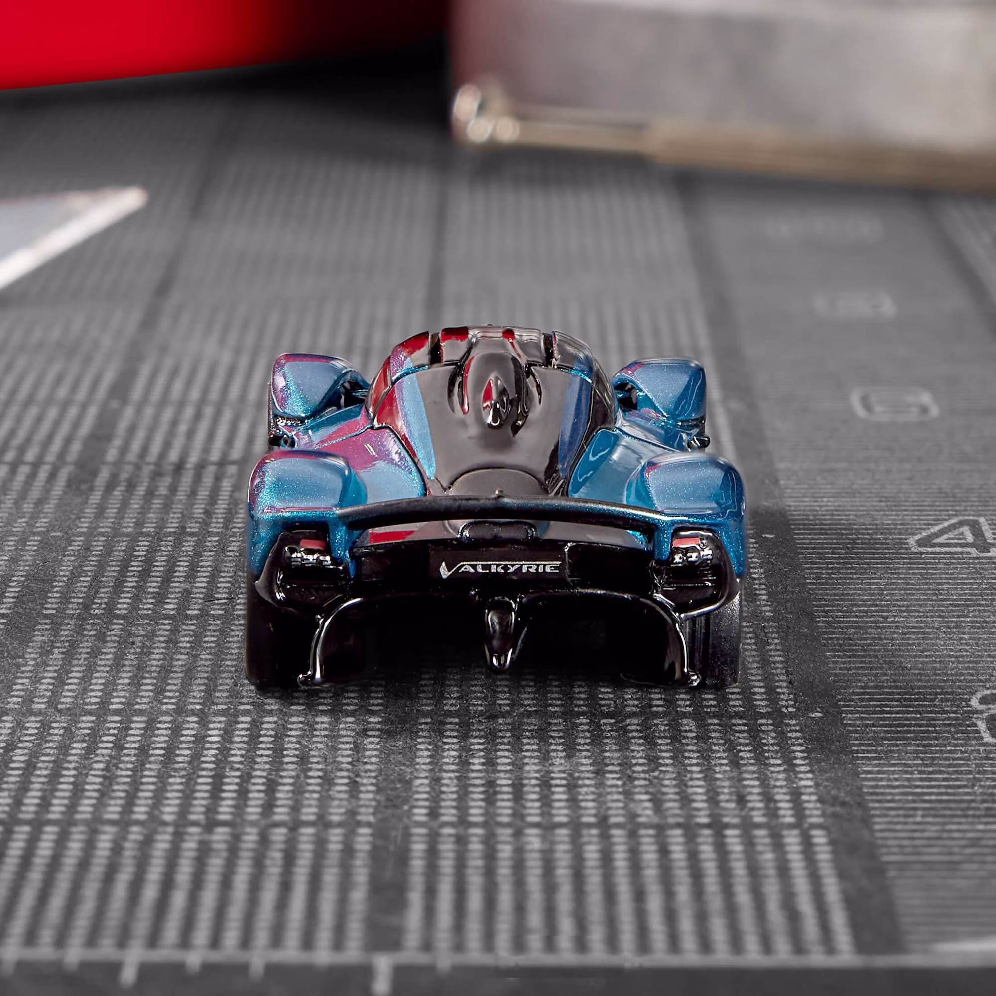 Hot Wheels Elite 64 Aston Martin Valkyrie Premium Die-Cast Collector Car (Metallic Teal, 1:64 Scale) v3zgP
